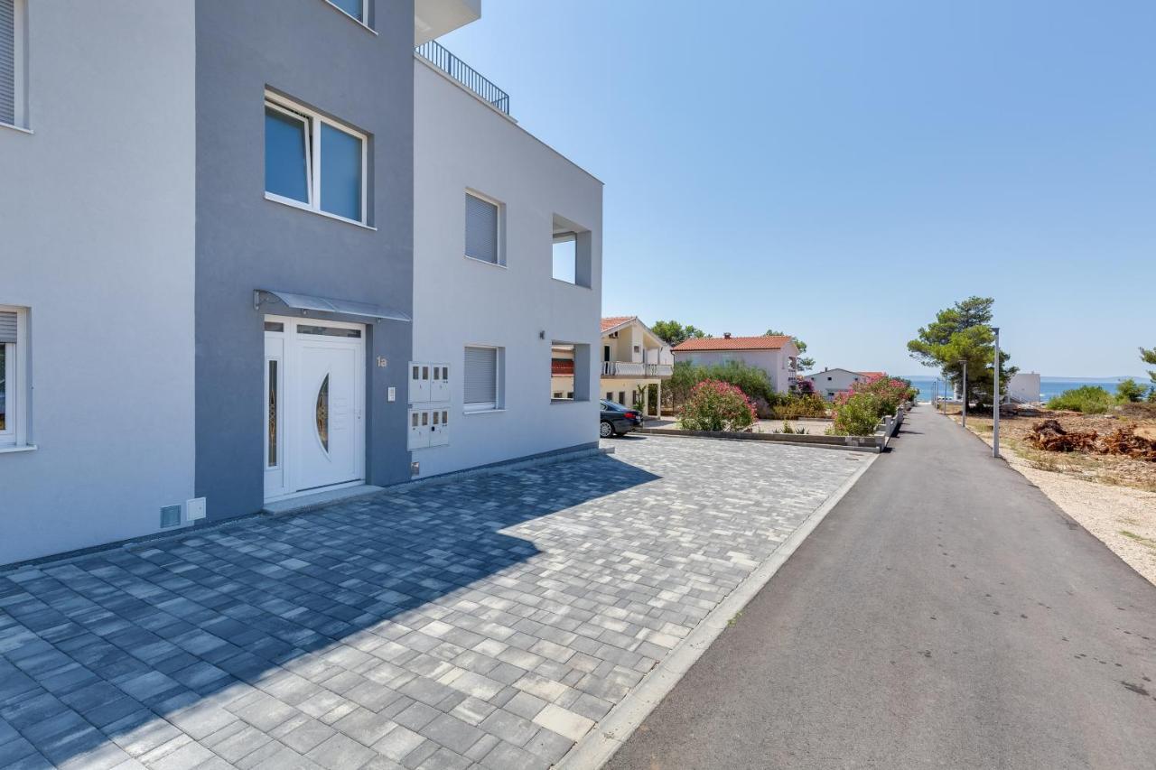 Apartmani Kastelina Vir Εξωτερικό φωτογραφία