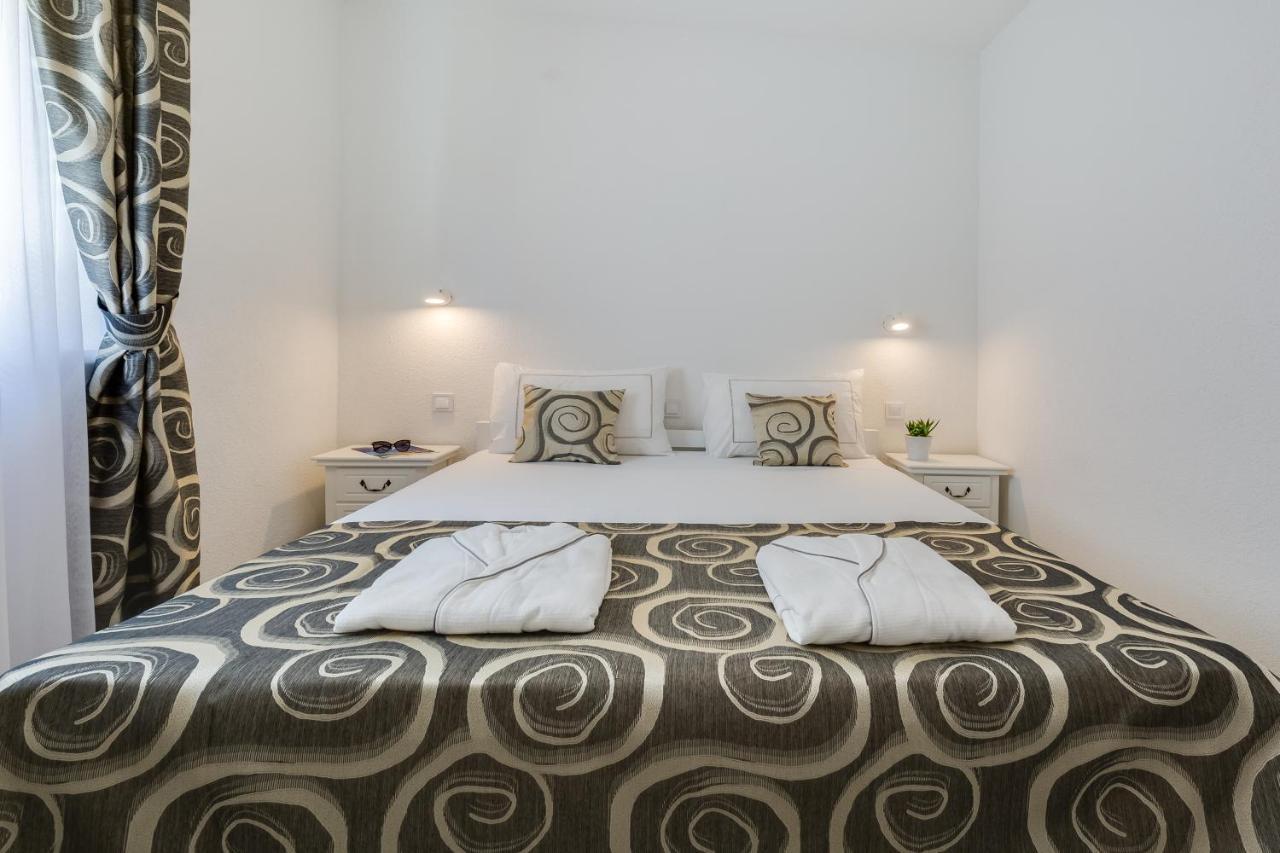Apartmani Kastelina Vir Εξωτερικό φωτογραφία