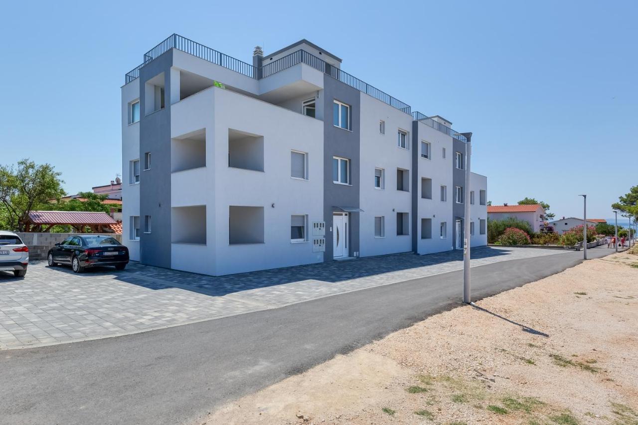 Apartmani Kastelina Vir Εξωτερικό φωτογραφία