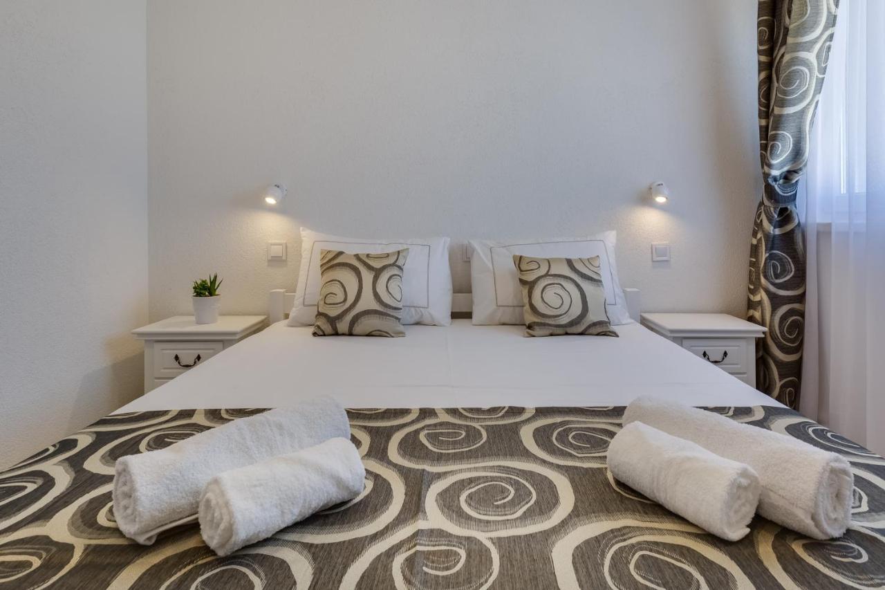 Apartmani Kastelina Vir Εξωτερικό φωτογραφία