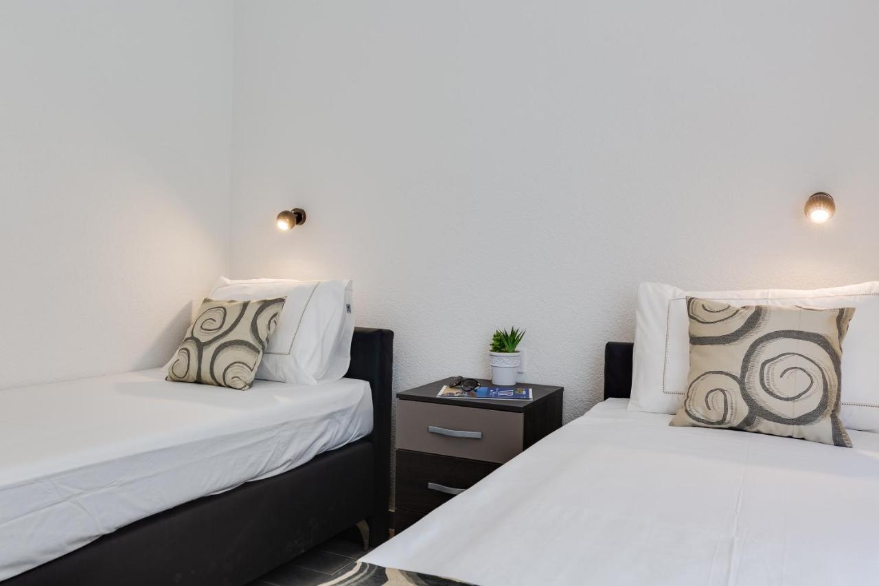 Apartmani Kastelina Vir Εξωτερικό φωτογραφία